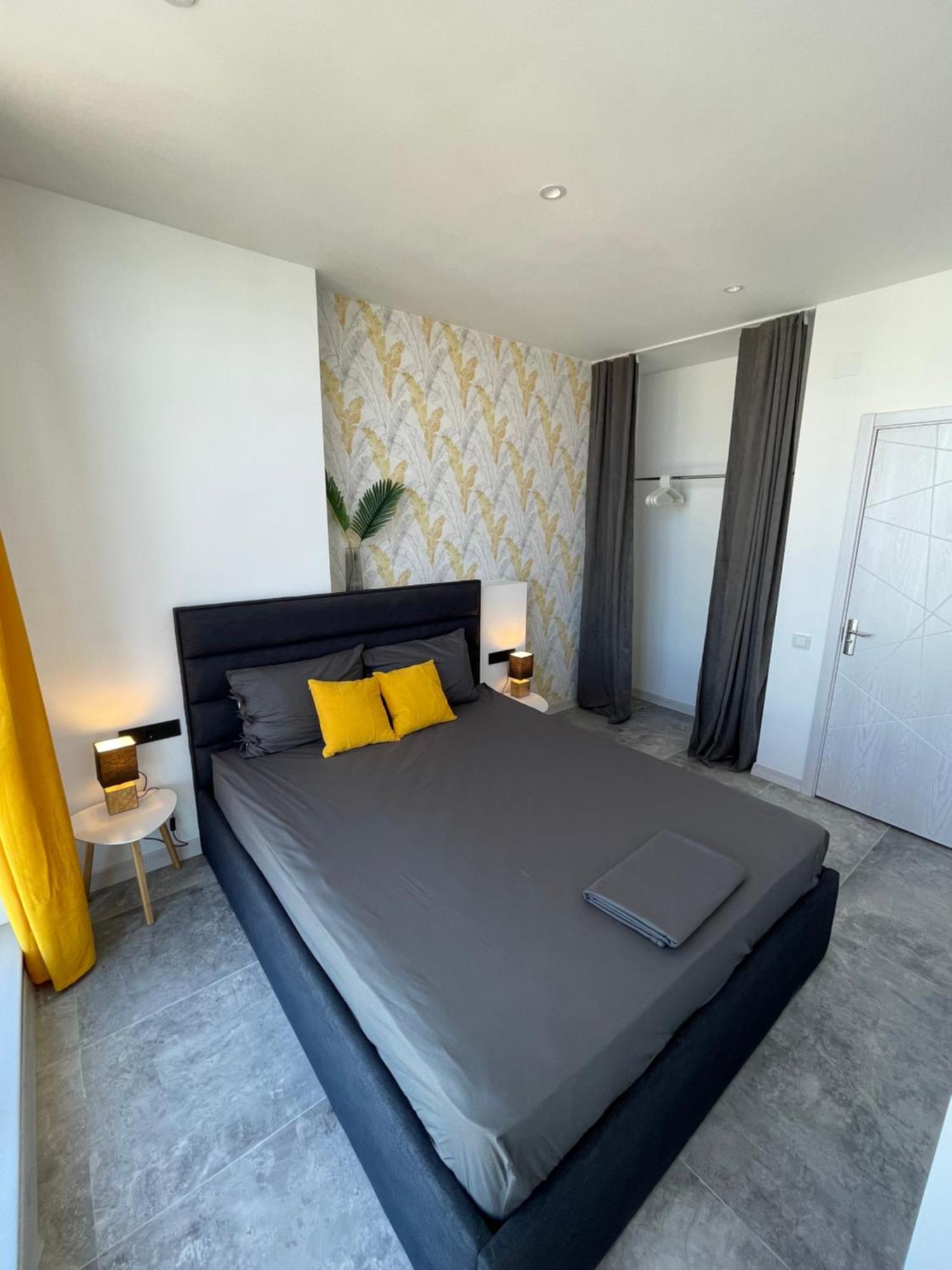 Appartamento Green House Batumi Esterno foto